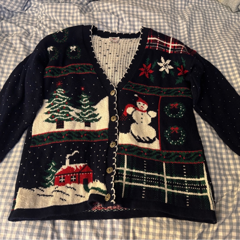 Vintage Charming Holiday Cardigan with Festive Designs